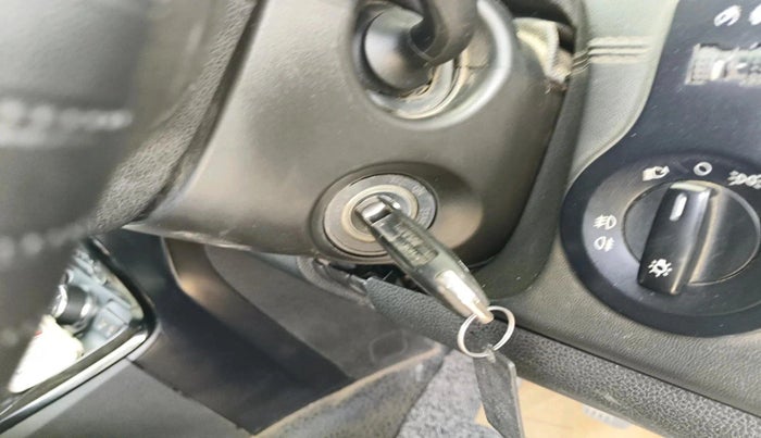 2018 Tata Hexa XT 4X2 7 STR, Diesel, Manual, 1,82,917 km, interior