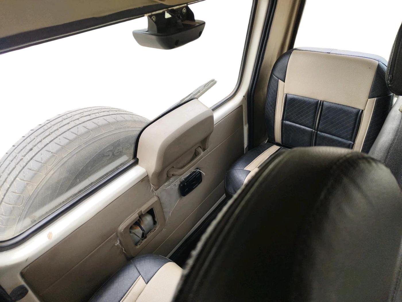 2023 Mahindra Bolero B6 (O), Diesel, Manual, 89,099 km, interior