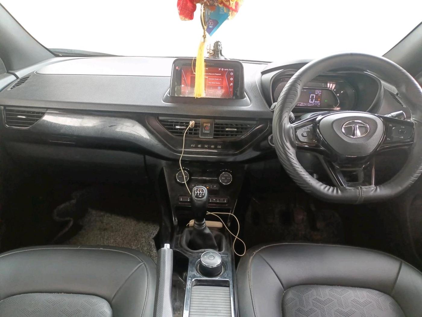 2021 Tata NEXON XZ PLUS (O) PETROL DARK EDITION, Petrol, Manual, 21,085 km, interior