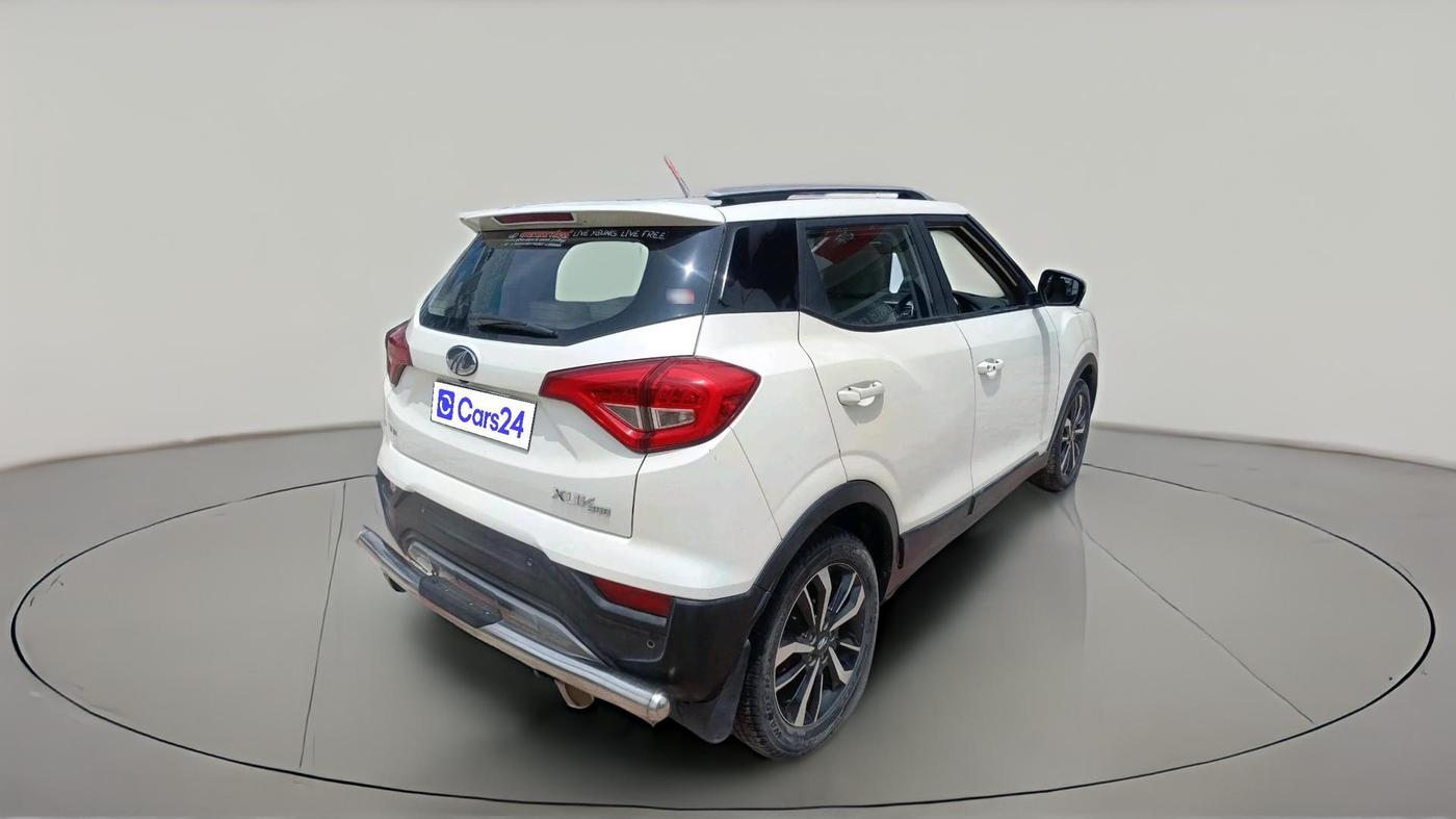 2019 Mahindra XUV300 W8 (O) 1.5 DIESEL, Diesel, Manual, 47,719 km, exterior