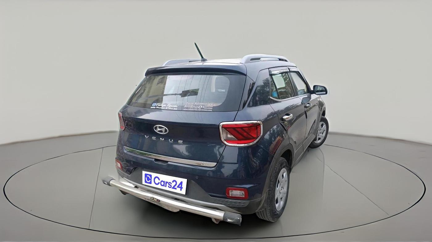 2020 Hyundai VENUE S 1.2, Petrol, Manual, 46,240 km, exterior