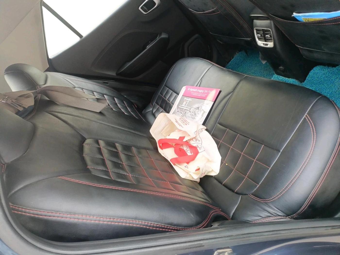 2020 Hyundai VENUE S 1.2, Petrol, Manual, 46,240 km, interior