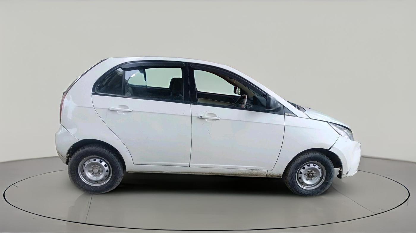 2011 Tata Indica Vista LX TDI, Diesel, Manual, 90,301 km, exterior