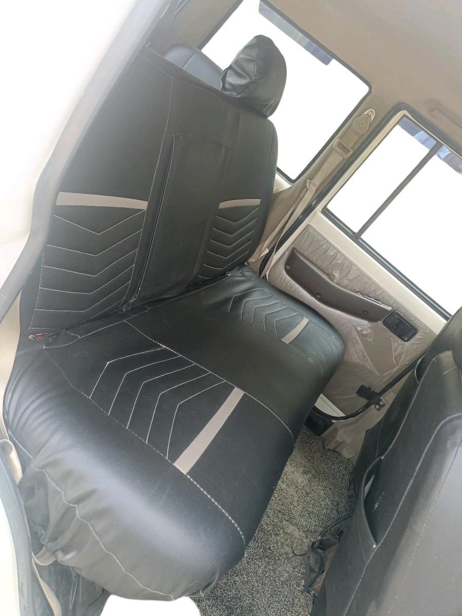 2021 Mahindra Bolero B6, Diesel, Manual, 54,854 km, interior
