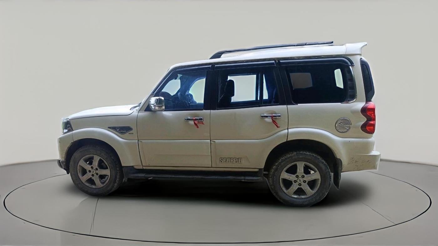 2017 Mahindra Scorpio S11 2WD, Diesel, Manual, 1,34,268 km, exterior