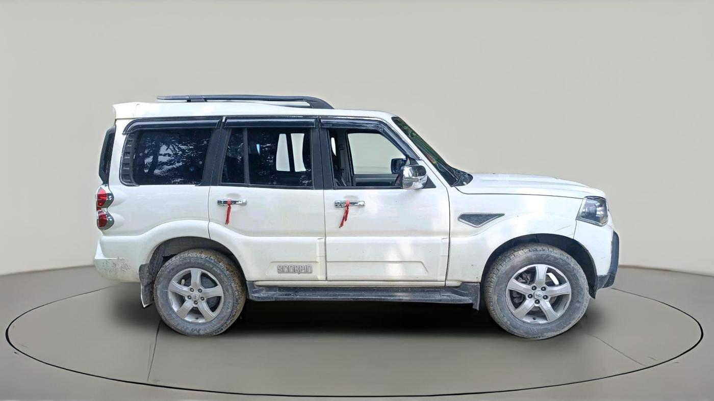 2017 Mahindra Scorpio S11 2WD, Diesel, Manual, 1,34,268 km, exterior