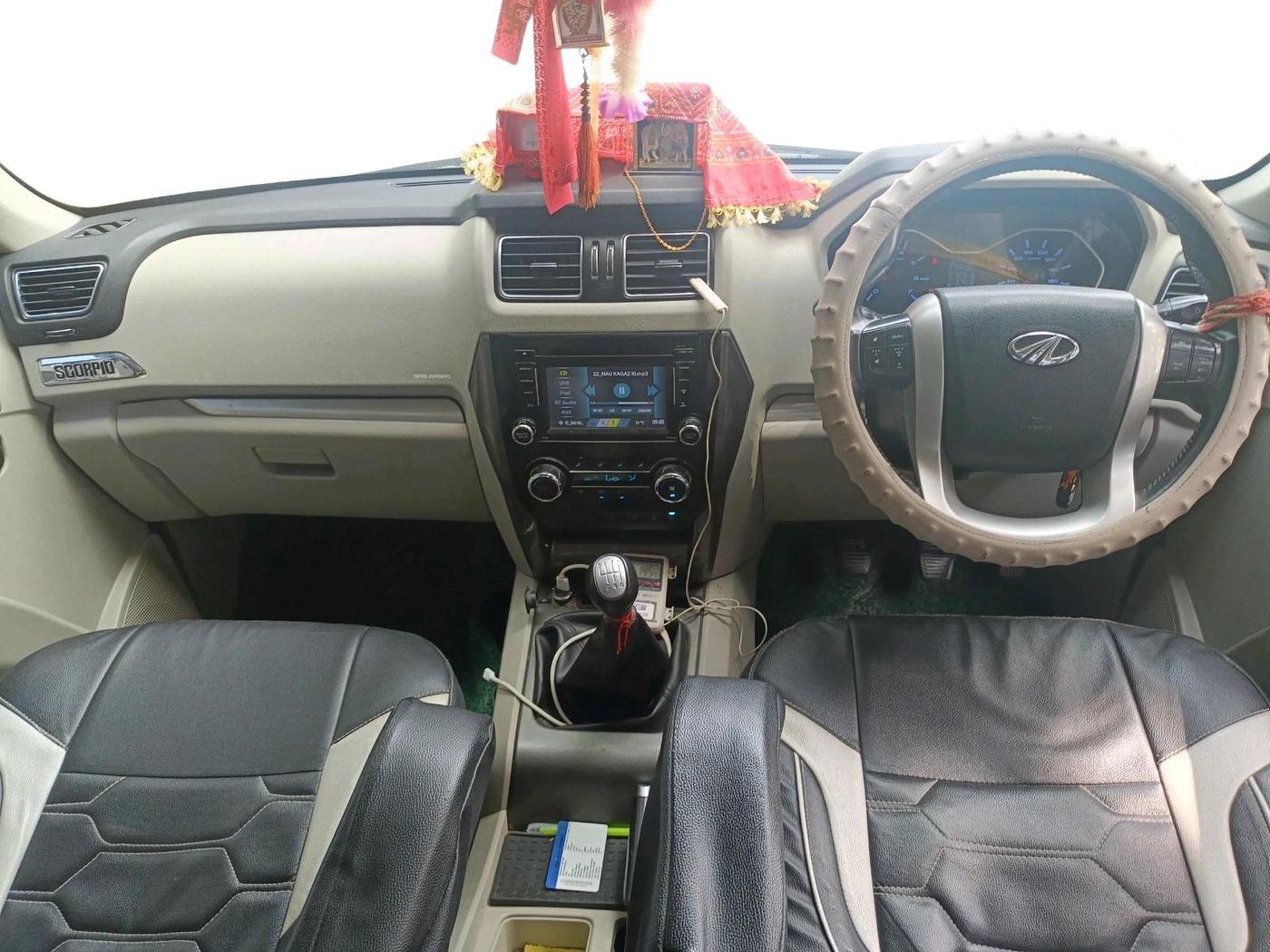 2017 Mahindra Scorpio S11 2WD, Diesel, Manual, 1,34,268 km, interior