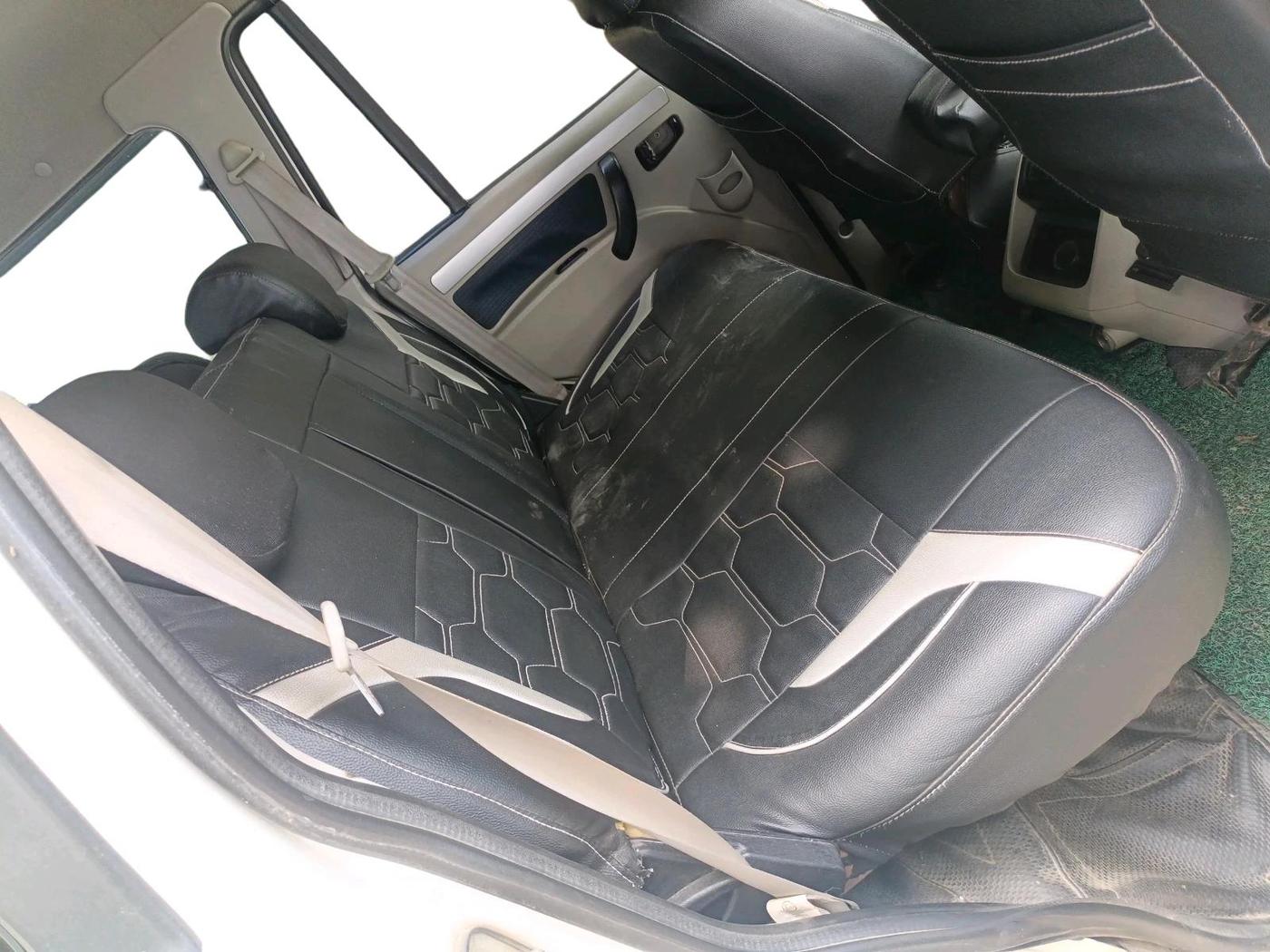 2017 Mahindra Scorpio S11 2WD, Diesel, Manual, 1,34,268 km, interior
