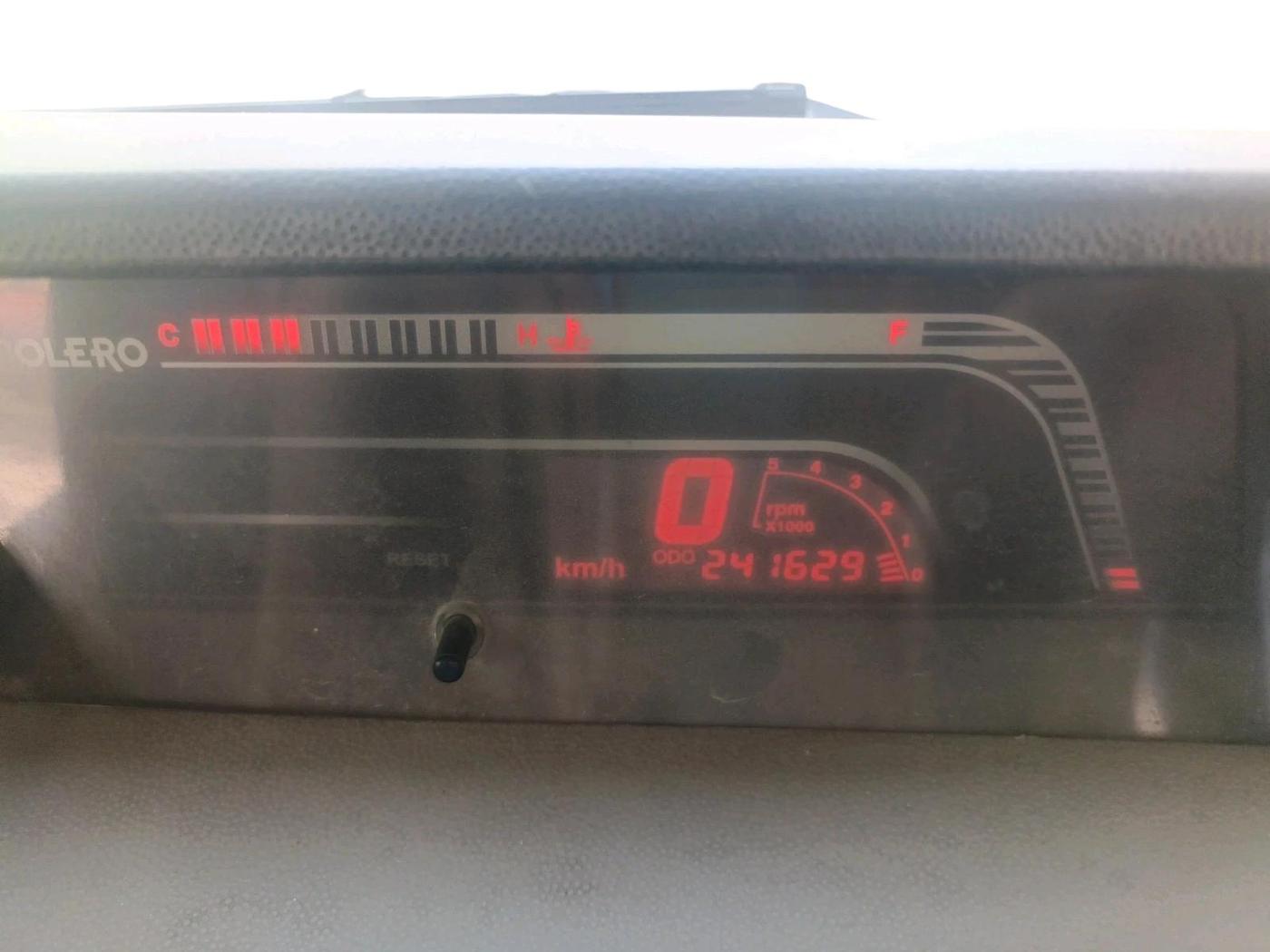 2011 Mahindra Bolero SLE BS-III, Diesel, Manual, 2,41,629 km, interior