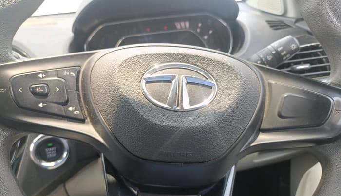2022 Tata TIGOR XZ PLUS CNG, CNG, Manual, 85,157 km, interior