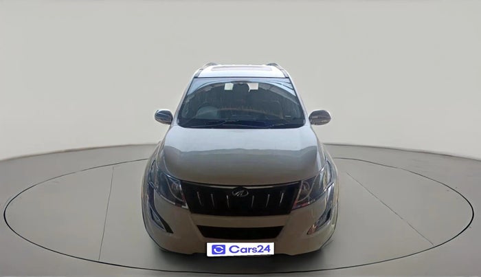 2016 Mahindra XUV500 W10, Diesel, Manual, 63,567 km, exterior