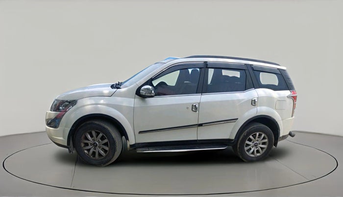 2016 Mahindra XUV500 W10, Diesel, Manual, 63,567 km, exterior