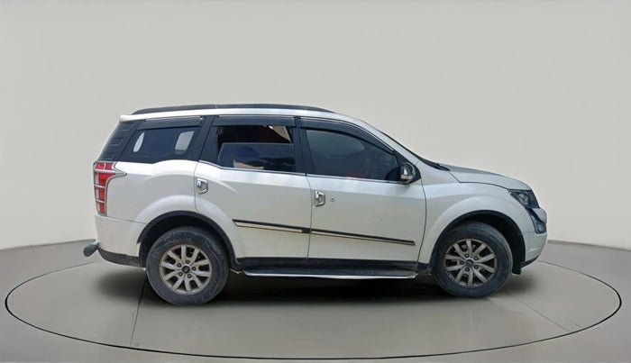 2016 Mahindra XUV500 W10, Diesel, Manual, 63,567 km, exterior