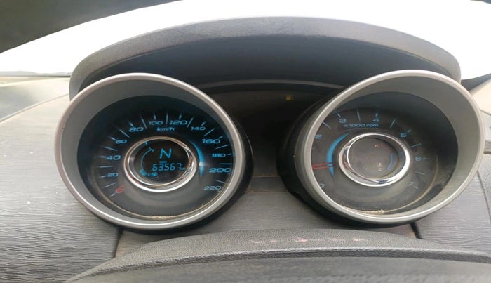 2016 Mahindra XUV500 W10, Diesel, Manual, 63,567 km, interior