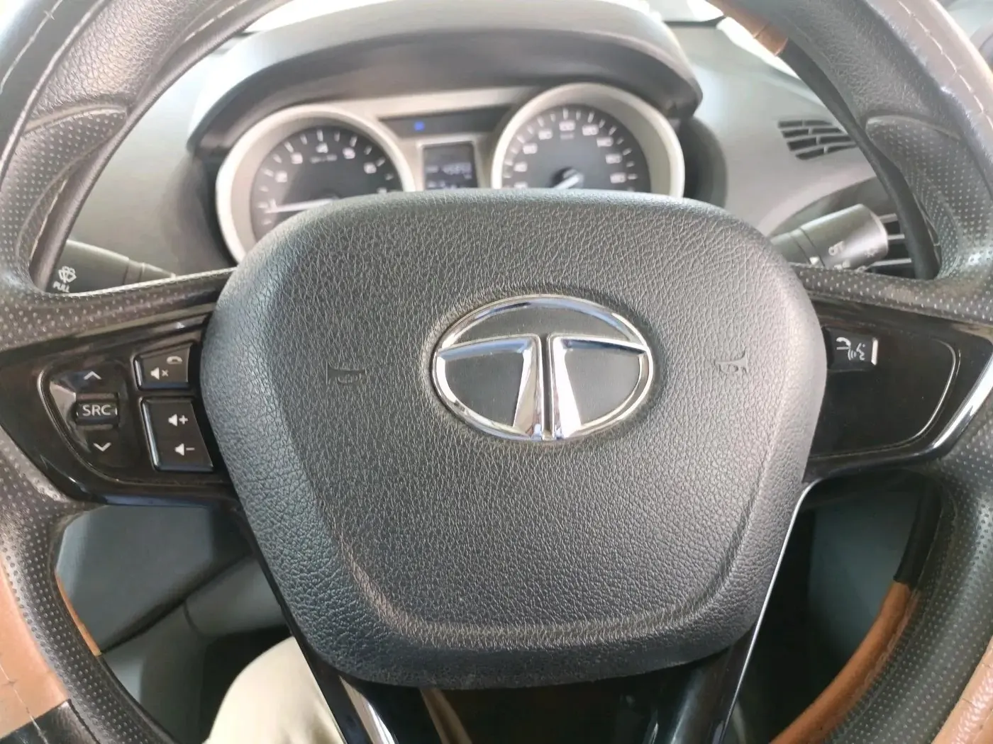 2017 Tata TIGOR XT PETROL, Petrol, Manual, 45,856 km, interior