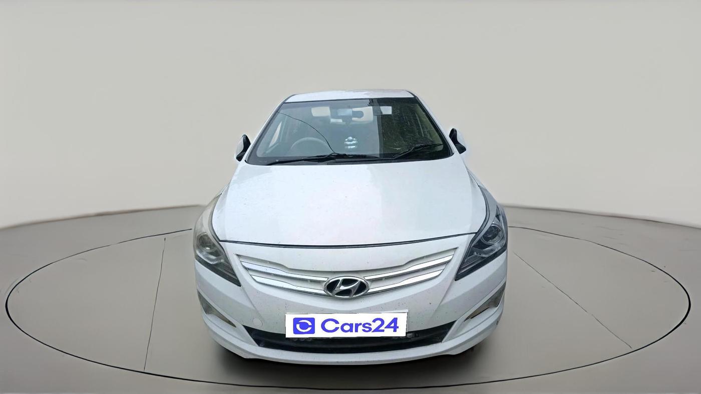 2016 Hyundai Verna 1.6 CRDI SX, Diesel, Manual, 1,63,631 km, exterior