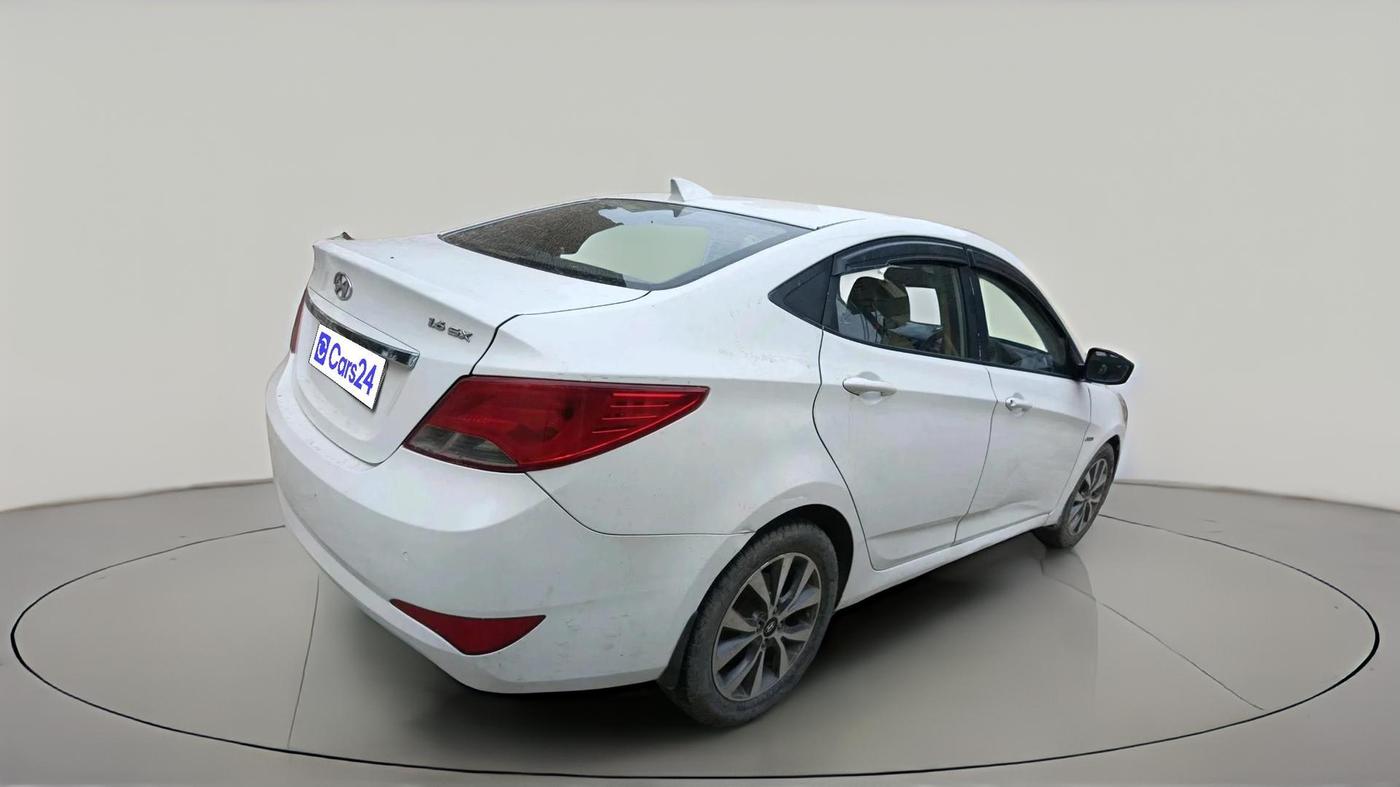 2016 Hyundai Verna 1.6 CRDI SX, Diesel, Manual, 1,63,631 km, exterior