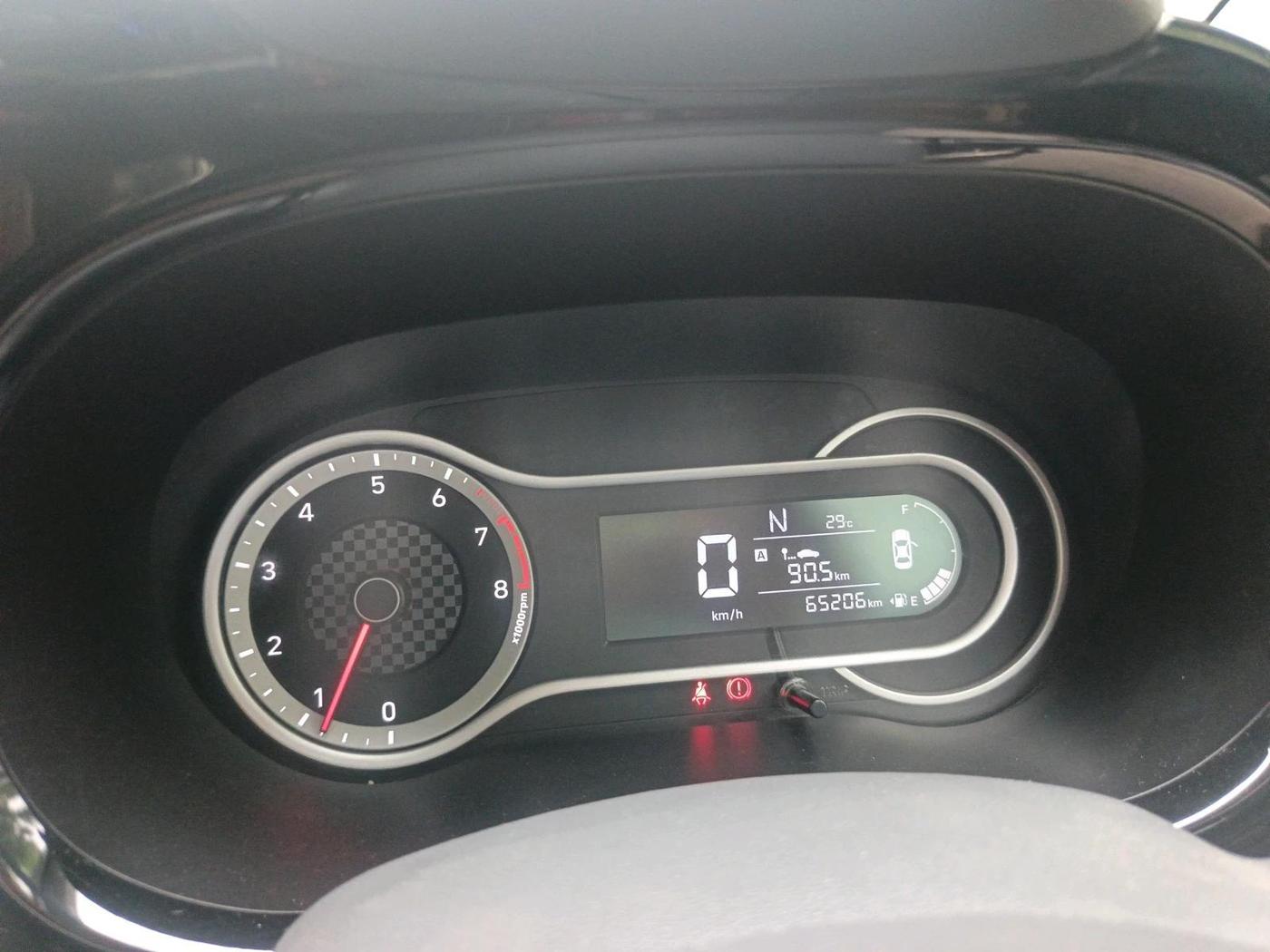2020 Hyundai Grand i10 SPORTZ AT 1.2 KAPPA VTVT, Petrol, Automatic, 65,206 km, interior