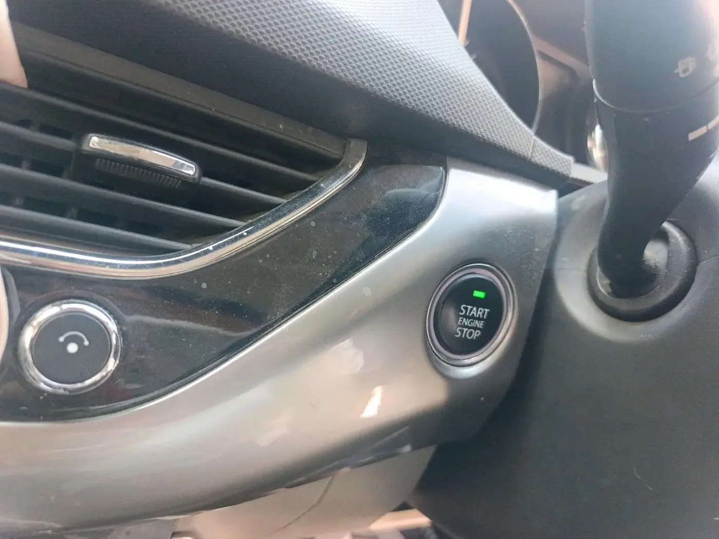 2017 Tata NEXON XZ PLUS DIESEL, Diesel, Manual, 1,53,913 km, interior