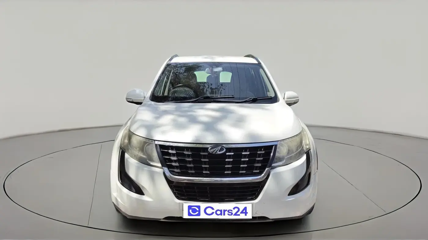 2018 Mahindra XUV500 W7, Diesel, Manual, 1,59,256 km, exterior