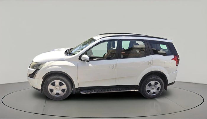 2018 Mahindra XUV500 W7, Diesel, Manual, 1,59,256 km, exterior