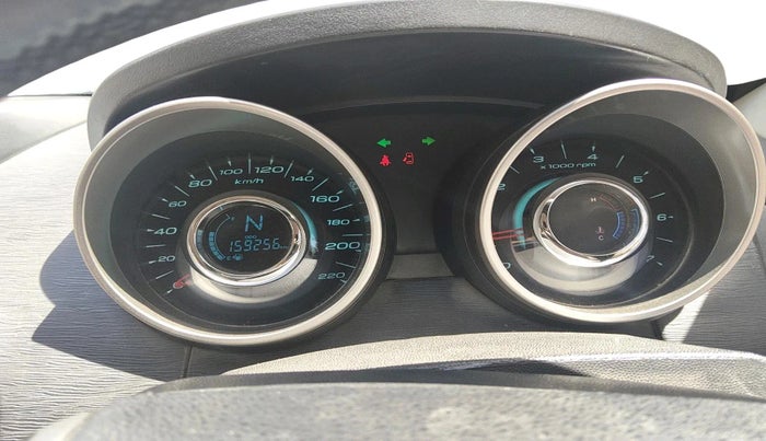 2018 Mahindra XUV500 W7, Diesel, Manual, 1,59,256 km, interior