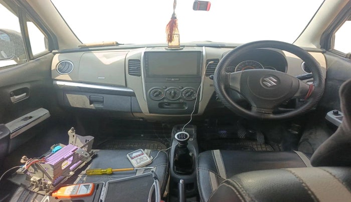 2013 Maruti Wagon R 1.0 VXI, CNG, Manual, 93,049 km, interior