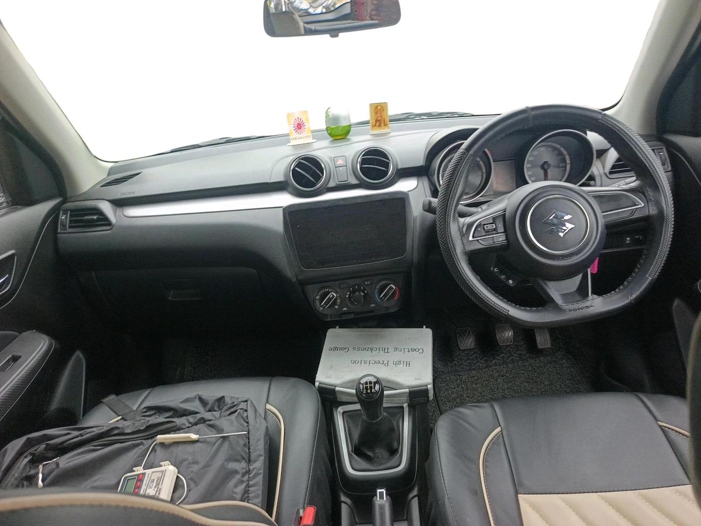 2024 Maruti Swift VXI, Petrol, Manual, 15,615 km, interior
