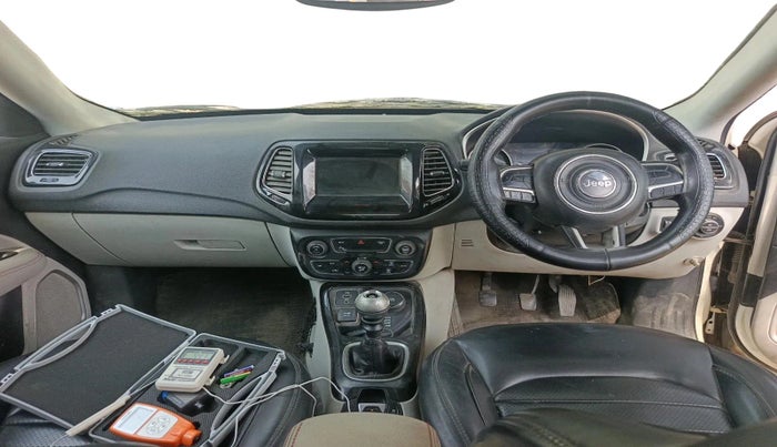 2017 Jeep Compass LIMITED 2.0 DIESEL 4X4, Diesel, Manual, 2,87,492 km, interior