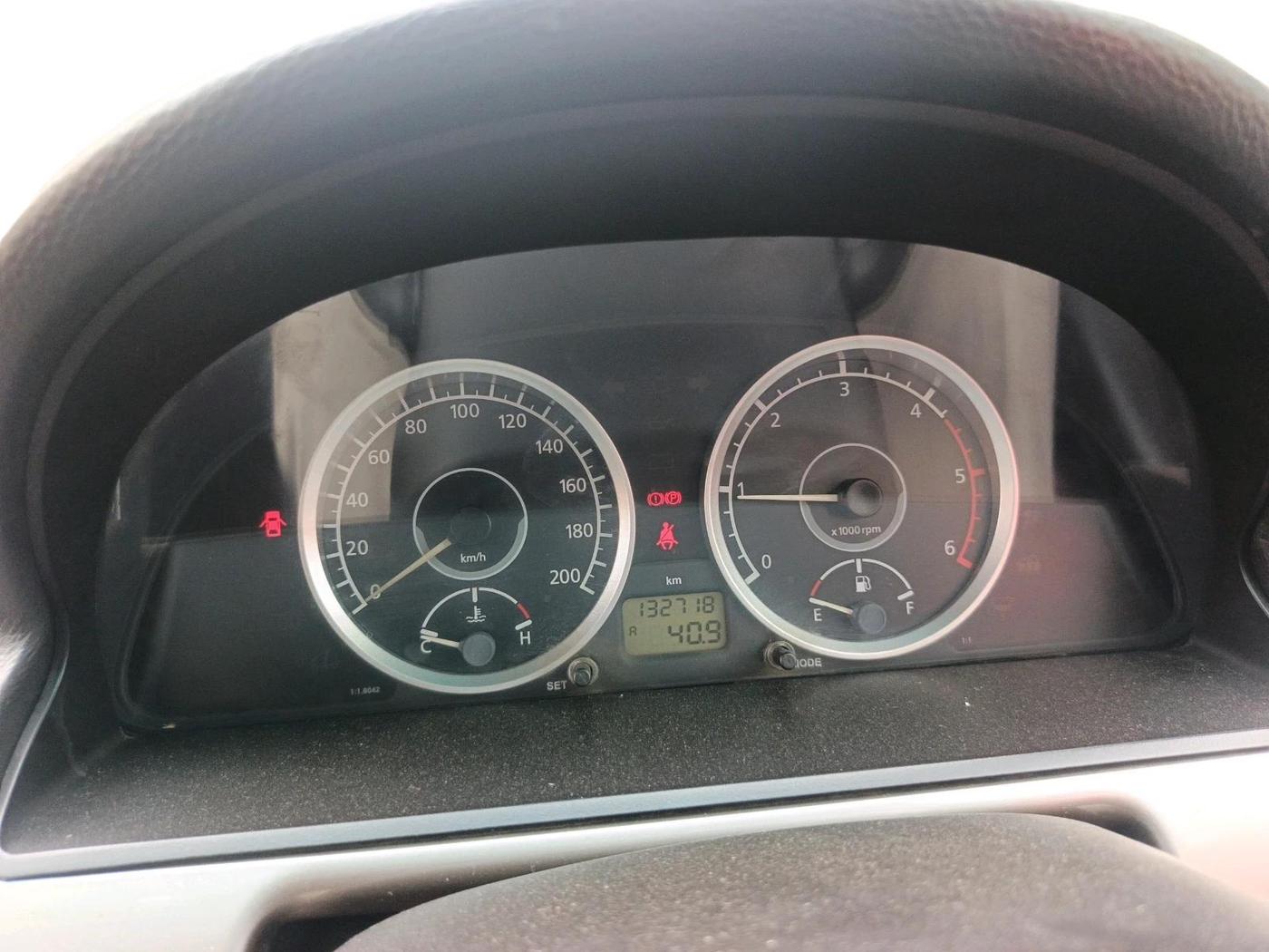 2016 Tata Safari Storme 2.2 VX 4X2, Diesel, Manual, 1,32,718 km, interior