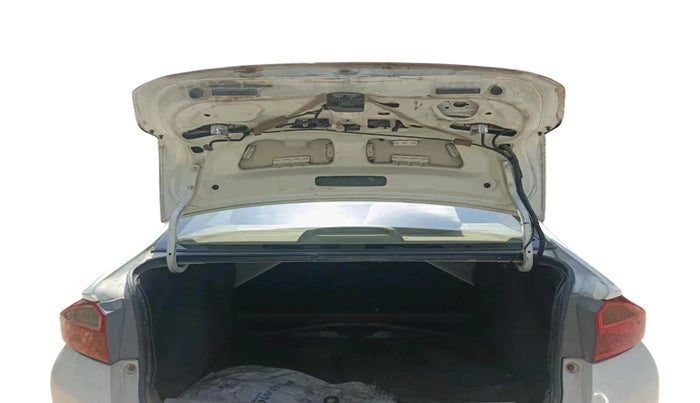 2016 Honda City 1.5L I-DTEC VX, Diesel, Manual, 2,60,201 km, exterior