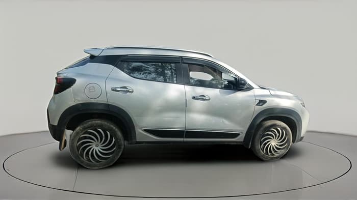2022 Renault Kiger RXE MT, Petrol, Manual, 65,344 km, exterior