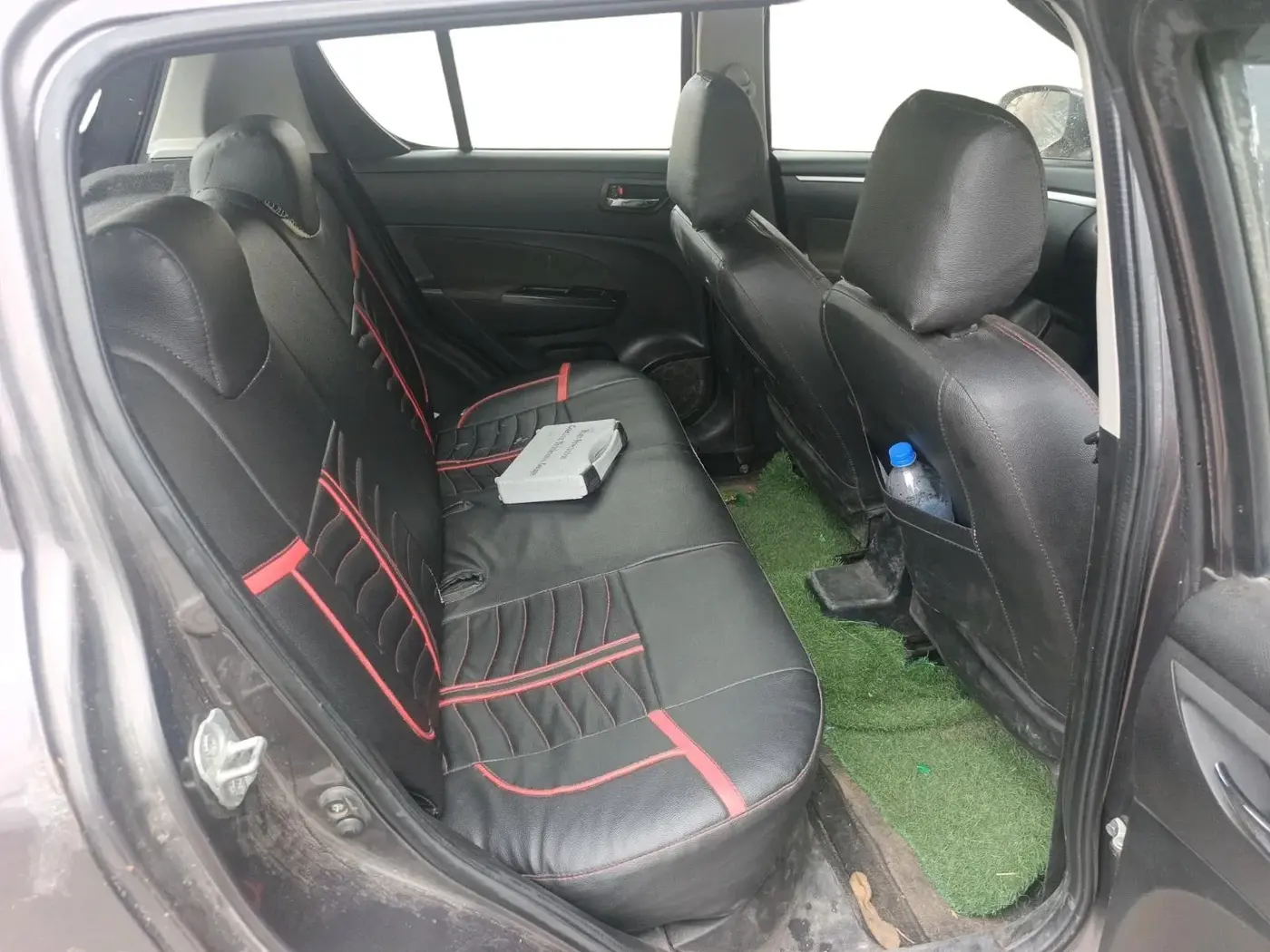 2016 Maruti Swift VXI, Petrol, Manual, 94,722 km, interior