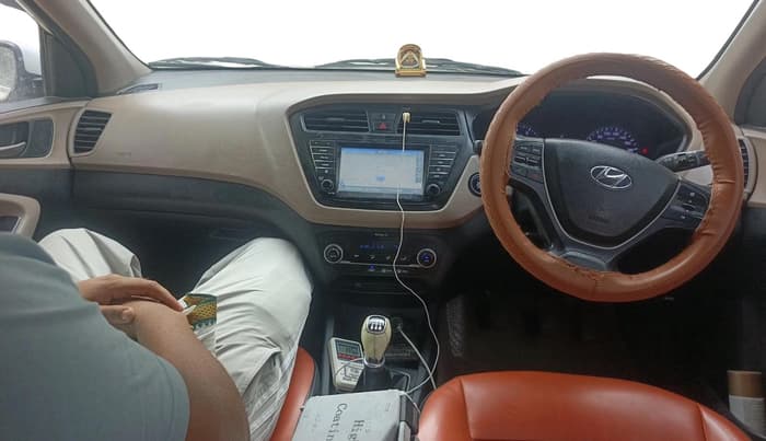 2016 Hyundai Elite i20 ASTA 1.2 (O), CNG, Manual, 69,127 km, interior