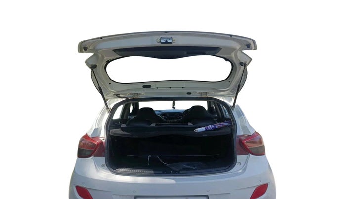 2016 Hyundai Grand i10 SPORTZ 1.2 KAPPA VTVT, Petrol, Manual, 70,841 km, exterior