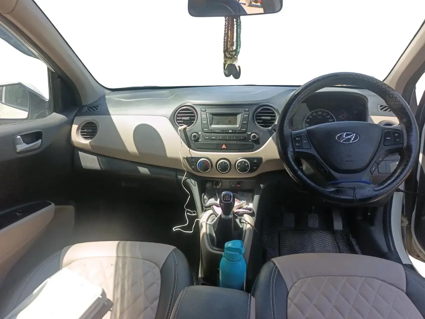2016 Hyundai Grand i10 SPORTZ 1.2 KAPPA VTVT, Petrol, Manual, 70,841 km, interior