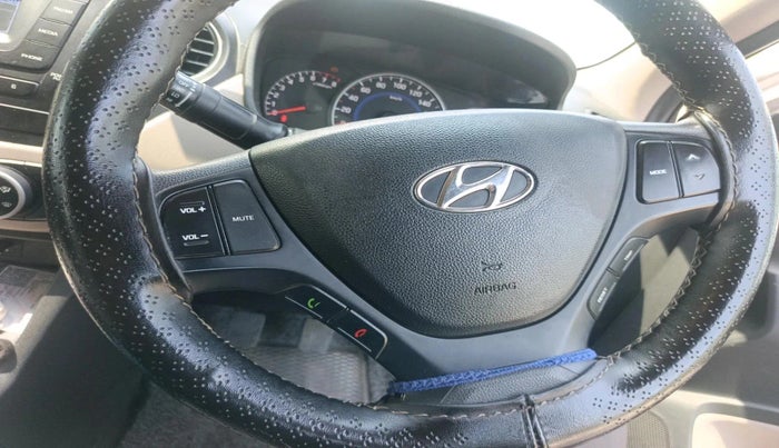 2016 Hyundai Grand i10 SPORTZ 1.2 KAPPA VTVT, Petrol, Manual, 70,841 km, interior