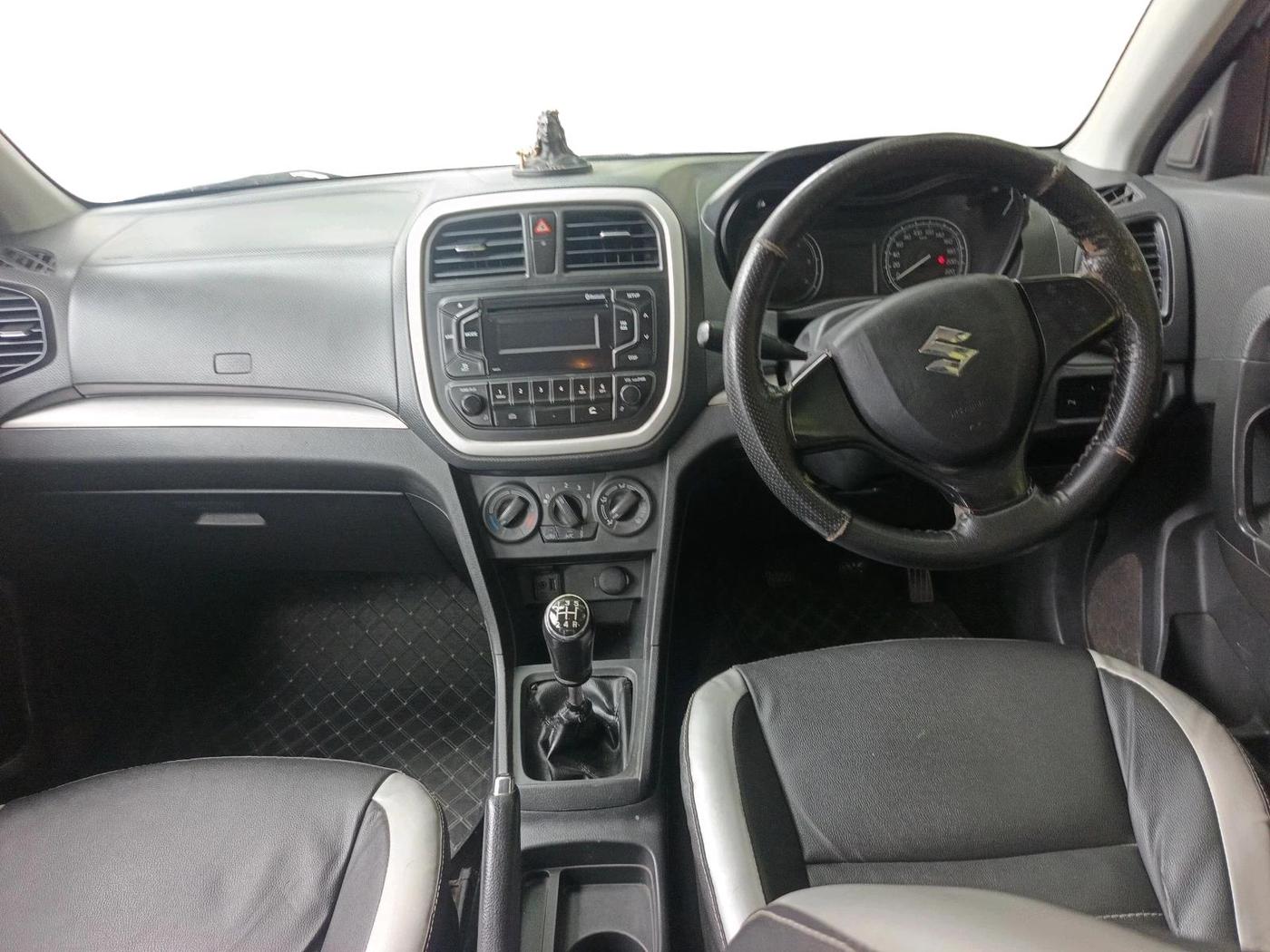 2016 Maruti Vitara Brezza VDI (O), Diesel, Manual, 1,85,336 km, interior