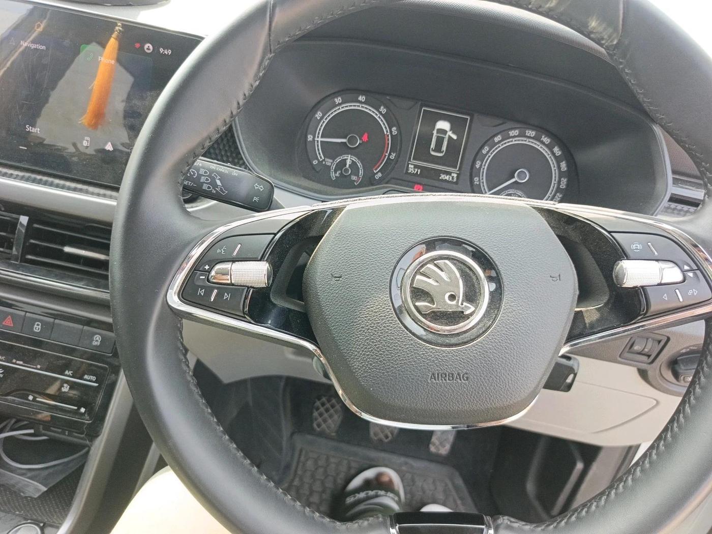 2025 Skoda KUSHAQ AMBITION 1.0L TSI MT, Petrol, Manual, 3,571 km, interior