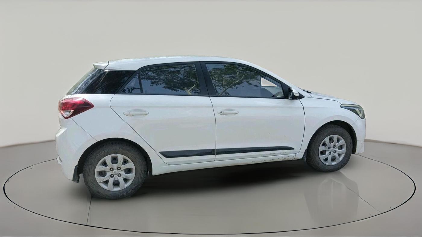 2016 Hyundai Elite i20 SPORTZ 1.4 CRDI, Diesel, Manual, 1,05,785 km, exterior