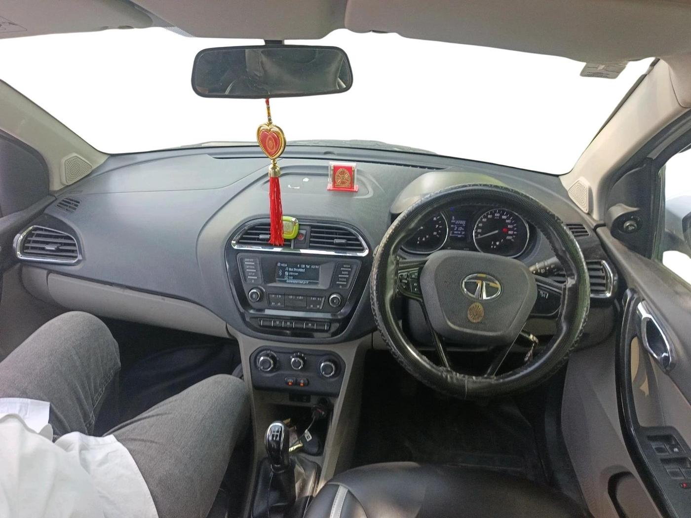 2017 Tata Tiago XZ DIESEL, Diesel, Manual, 1,22,886 km, interior