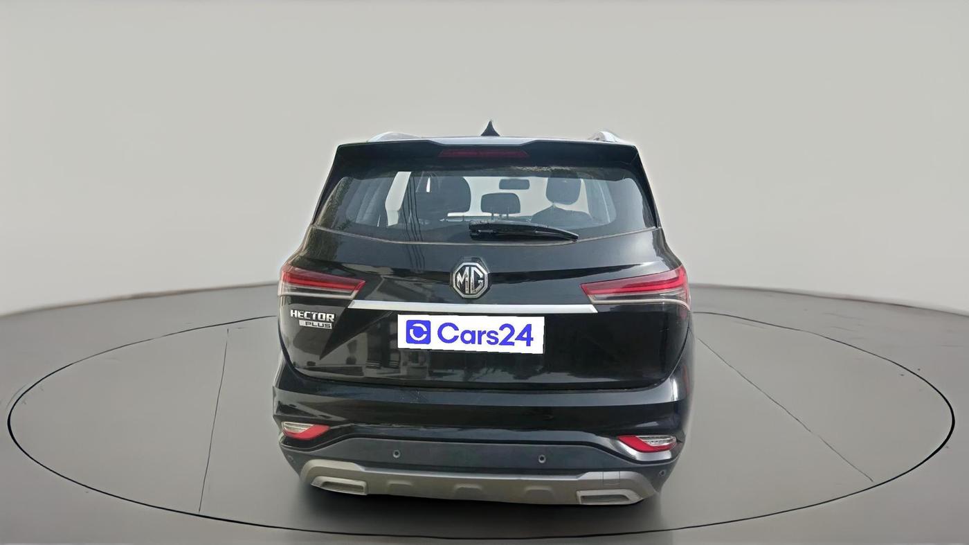 2021 MG HECTOR PLUS SUPER 2.0 DIESEL TURBO MT 7-STR, Diesel, Manual, 64,711 km, exterior