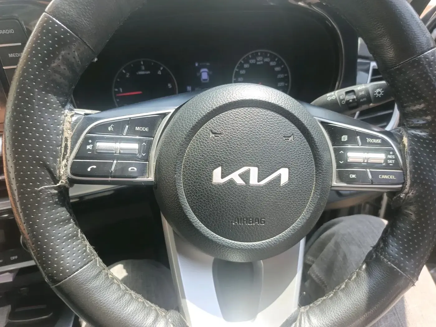 2023 KIA SELTOS HTK PLUS 1.5 DIESEL IMT, Diesel, Manual, 41,148 km, interior