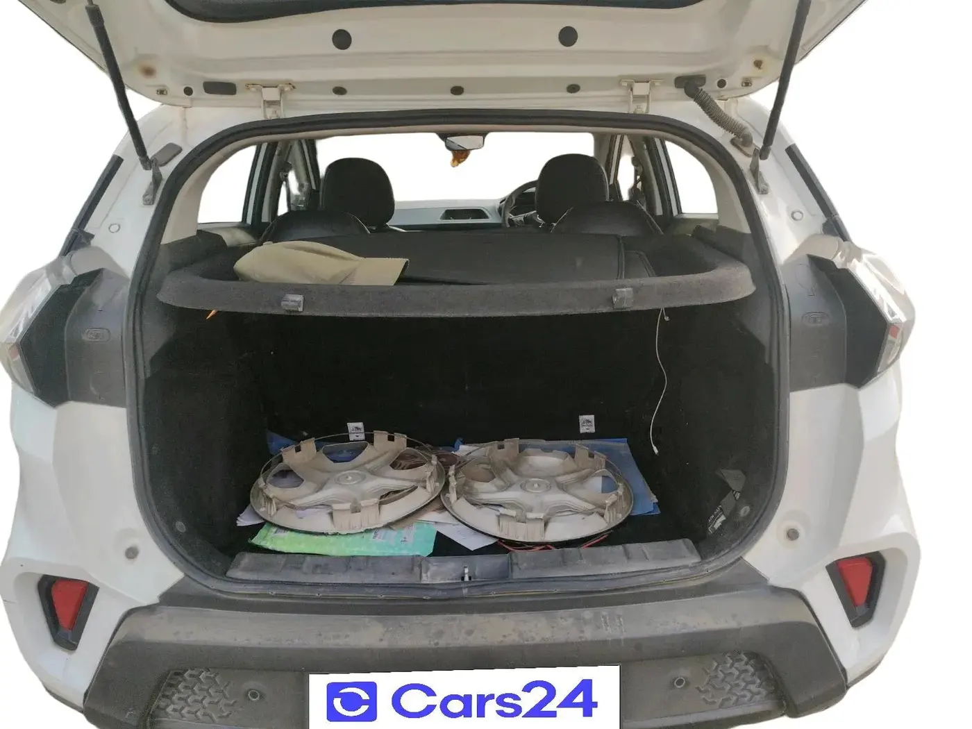 2021 Tata NEXON XMA SUNROOF DIESEL, Diesel, Automatic, 1,31,551 km, exterior