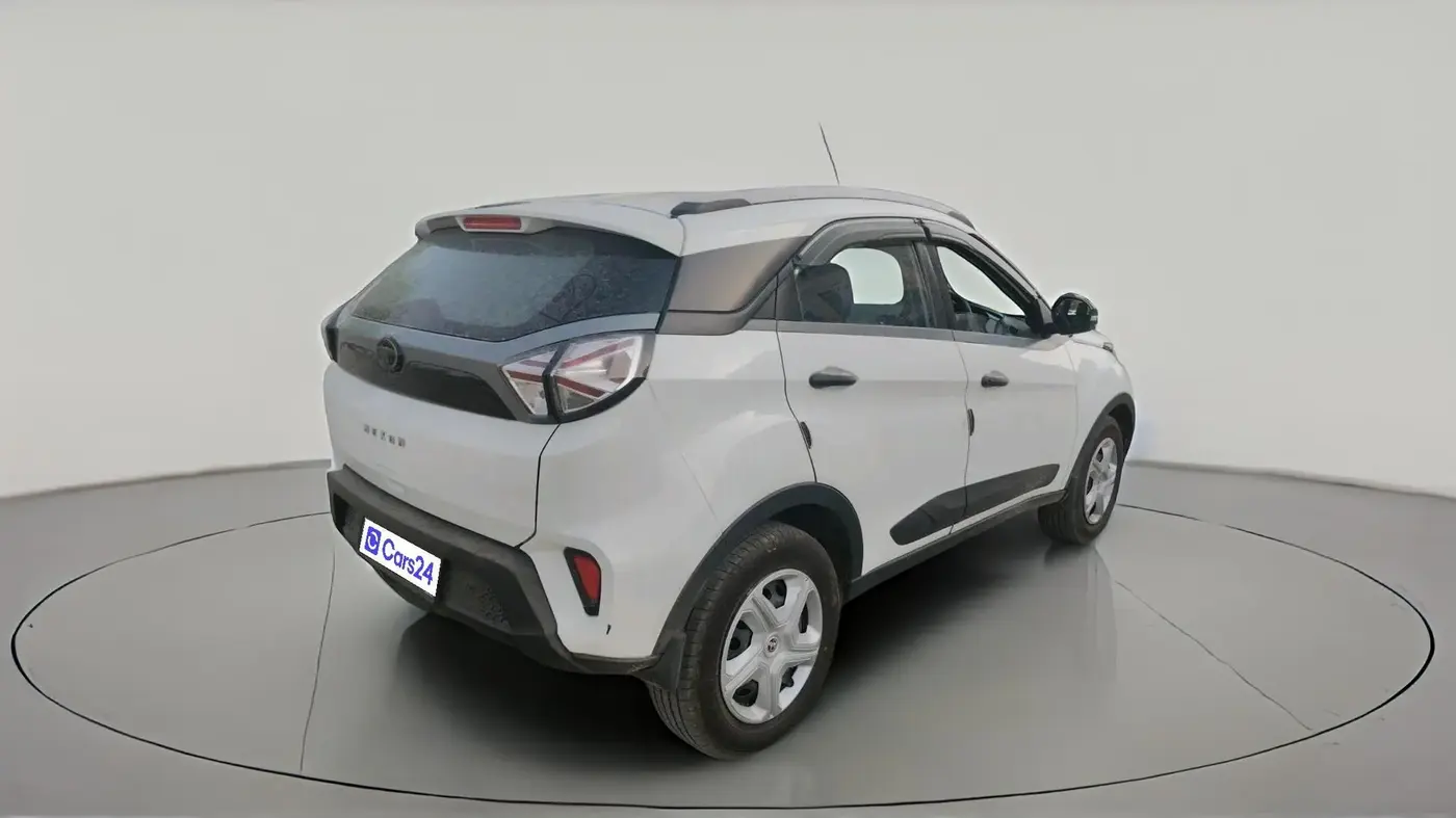 2021 Tata NEXON XMA SUNROOF DIESEL, Diesel, Automatic, 1,31,551 km, exterior