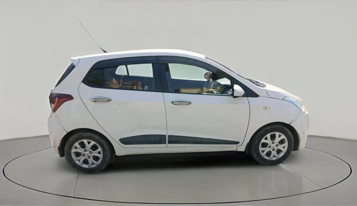 2013 Hyundai Grand i10 MAGNA 1.1 CRDI, Diesel, Manual, 1,11,952 km, exterior