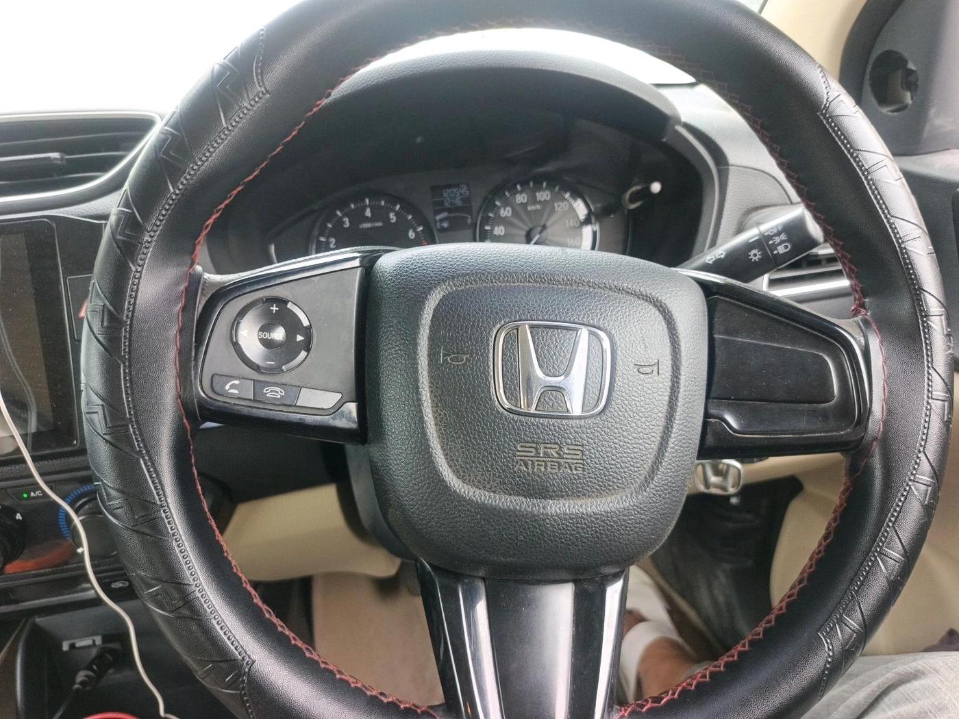 2021 Honda Amaze 1.2L I-VTEC S, CNG, Manual, 1,20,545 km, interior