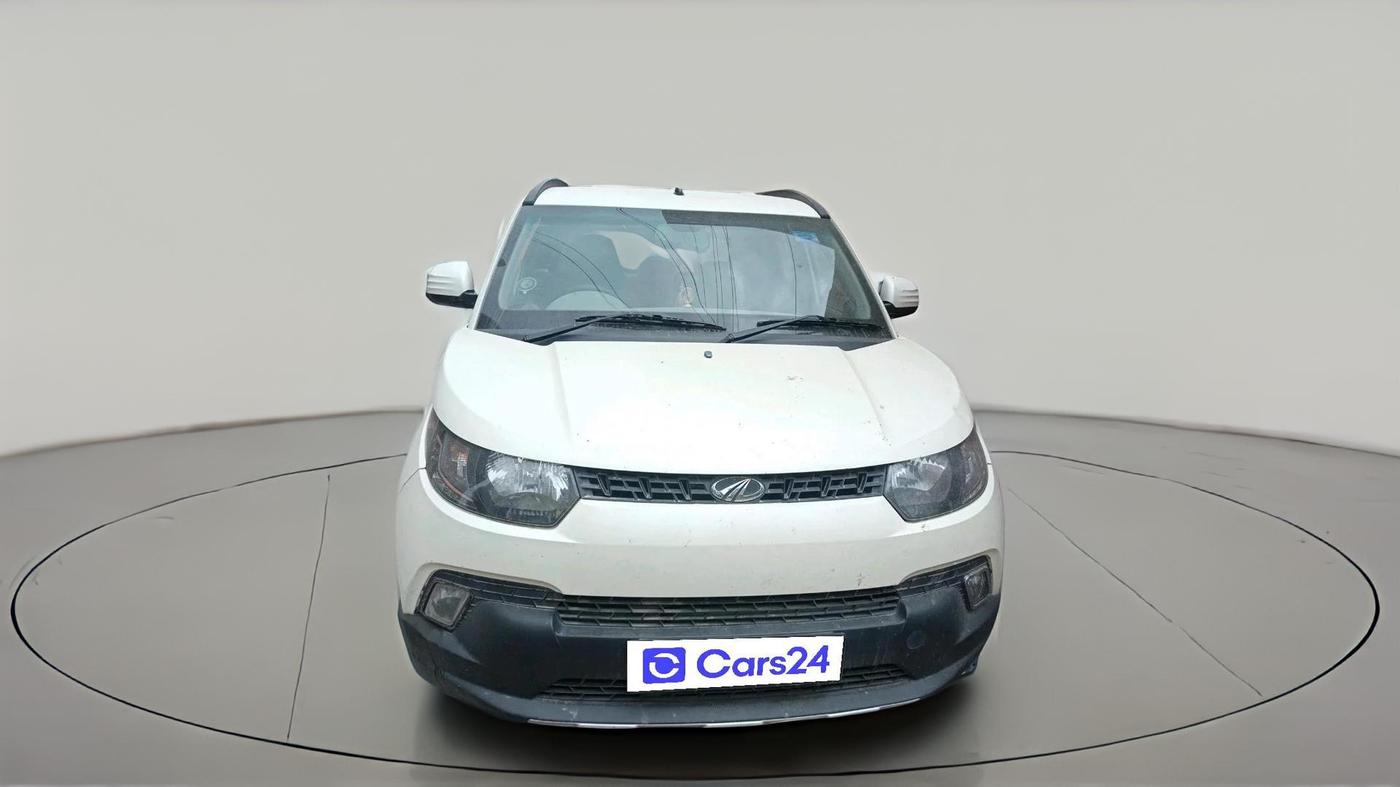 2017 Mahindra Kuv100 K8 6 STR, Petrol, Manual, 40,899 km, exterior