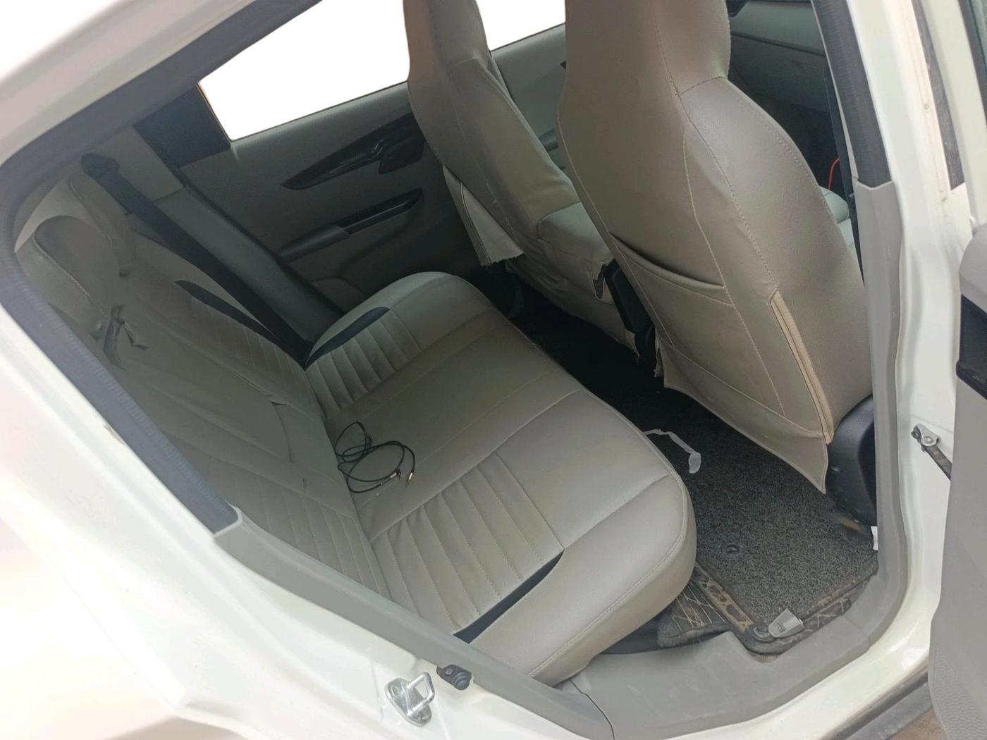 2017 Mahindra Kuv100 K8 6 STR, Petrol, Manual, 40,899 km, interior