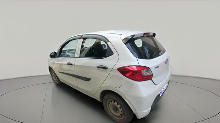 2018 Tata Tiago XE DIESEL, Diesel, Manual, 1,21,506 km, exterior